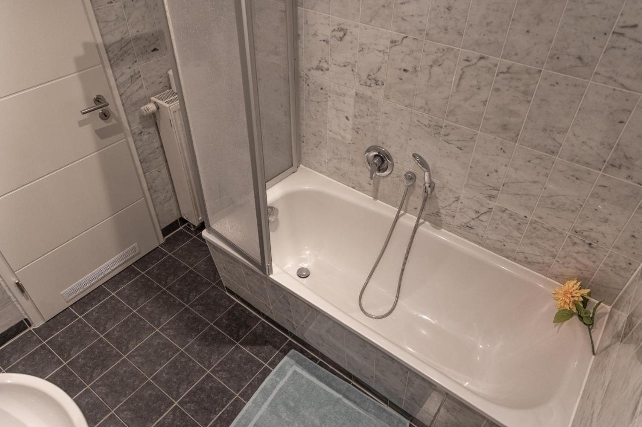 Blue Chili 06 - Gemuetliche Wohnung Im Szeneviertel-Wlan-Netflix Magdeburgo Esterno foto